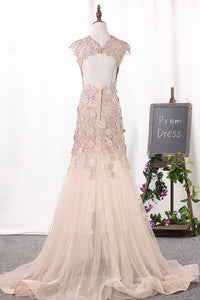 2023 Mermaid Scoop Wedding Dresses Tulle With Applique Court Train Open Back