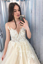 Load image into Gallery viewer, Scoop Neckling Long Ball Gown Ivory And Chanpagme Elegant Princess Prom Dresses