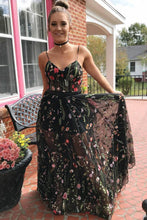 Load image into Gallery viewer, Spaghetti Straps Beautiful Long Embroidery Black Prom Dresses Party Dresses