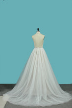 Load image into Gallery viewer, 2023 Sexy Open Back Halter Wedding Dresses A Line Tulle With Beads Court Train