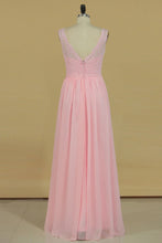 Load image into Gallery viewer, 2024 Bridesmaid Dresses V Neck A Line Chiffon With Beads Floor Length