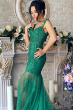 Load image into Gallery viewer, 2024 Off The Shoulder Mermaid Prom Dresses With Applique Tulle Sweep Train