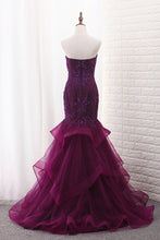 Load image into Gallery viewer, 2024 Tulle Mermaid Sweetheart Prom Dresses With Beading Sweep Train