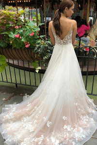 Tulle V Neck Embroidery Long Spaghetti Straps Wedding Dresses Bridal SRSP8X6HDFG