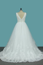 Load image into Gallery viewer, 2024 Wedding Dresses V Neck Tulle A Line With Applique Sweep Train