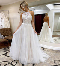 Load image into Gallery viewer, A Line Halter Tulle Wedding Dress with Top Lace, Backless Beach Wedding Dresses SRS15547