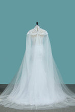 Load image into Gallery viewer, 2024 Tulle Scoop Wedding Dresses Mermaid With Applique Chapel Train