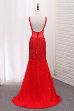Load image into Gallery viewer, 2024 Straps Mermaid Prom Dresses Tulle With Beads And Rhinestones