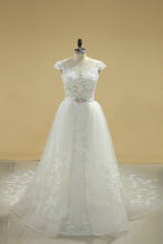 Load image into Gallery viewer, 2024 Bateau Sheath Wedding Dresses Tulle With Applique And Sash