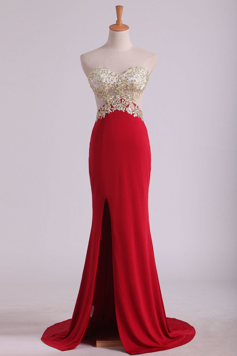 2024 Prom Dresses Sheath Sweetheart Spandex With Slit And Applique Sweep Train