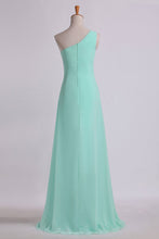 Load image into Gallery viewer, 2024 Evening Dresses One Shouder Pleated Bodice Column Chiffon With Beads