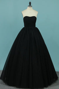 2024 New Arrival Strapless Tulle Prom Dresses A Line With Ruffles