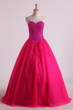 Load image into Gallery viewer, 2024 Sweetheart Quinceanera Dresses Floor-Length Tulle Ball Gown Lace Up