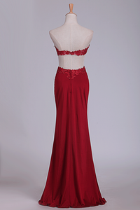 2024 Sexy Open Back Sweetheart Prom Dresses With Applique And Slit Sheath