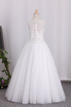 Load image into Gallery viewer, 2023 New Arrival Scoop Tulle A Line Flower Girl Dresses With Applique And Beads