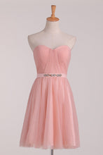 Load image into Gallery viewer, 2024 A Line Bridesmaid Dresses Sweetheart With Ruffles And Sash Tulle Short/Mini