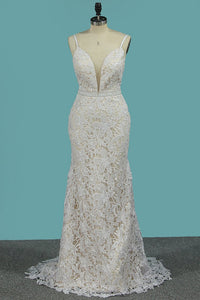 2023 Mermaid Lace Spaghetti Straps Wedding Dresses With Beads Sweep Train