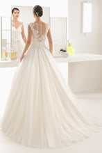 Load image into Gallery viewer, 2024 New Arrival Wedding Dresses A Line Scoop Tulle With Applique Sweep Train