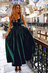 Vintage A-Line Sweetheart Straps Open Back Dark Green Velvet Floor Length Prom Dresses SRS15481