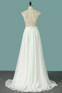 2023 Chiffon Wedding Dresses Scoop Cap Sleeves With Applique And Slit