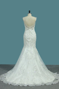 2024 Mermaid Straps Open Back Wedding Dresses With Applique And Beads