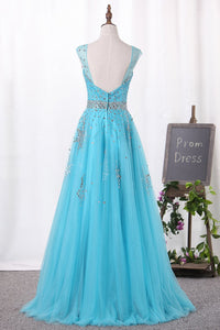2023 V-Neck A-Line Prom Dresses Tulle With Beadings Open Back Zipper Up