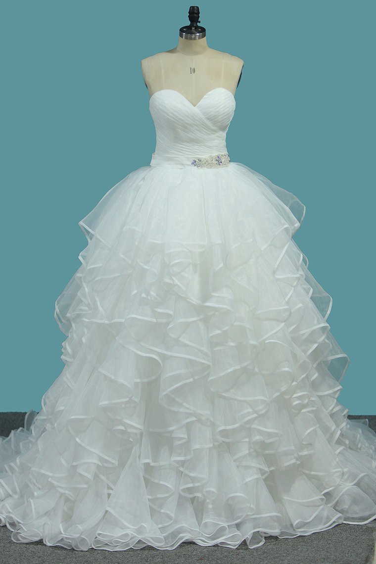 2024 Organza A Line Sweetheart Bridal Dresses With Covered Button Court Train