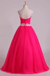2023 Sweetheart Ball Gown Floor Length Quinceanera Dresses With Applique