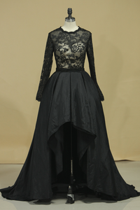 2024 Asymmetrical Prom Dresses Scoop Taffeta & Tulle Long Sleeves