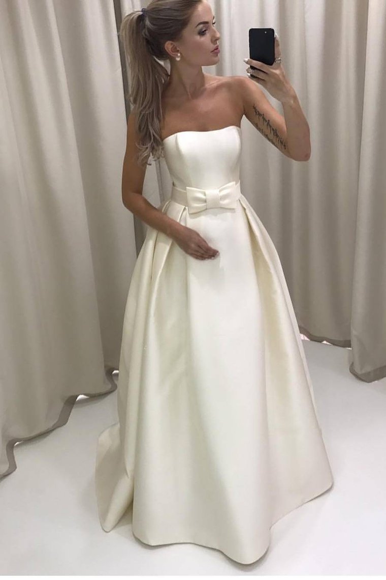 2023 Simple Satin Wedding Dresses Strapless A Line With Sash Zipeer Up