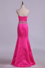 Load image into Gallery viewer, 2024 Sweetheart Mermaid Prom Dresses Beaded Waistband Floor Length Satin