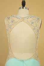 Load image into Gallery viewer, 2024 Spandex Prom Dresses V Neck Open Back With Beading Sweep Train
