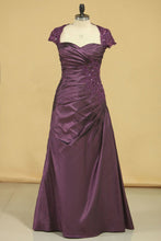 Load image into Gallery viewer, 2024 A Line Mother Of The Bride Dresses Taffeta With Applique Floor Length