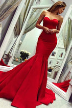 Load image into Gallery viewer, Sexy Red Sweetheart Mermaid Prom Dresses, Strapless Sweetheart Evening Dresses SRS15348