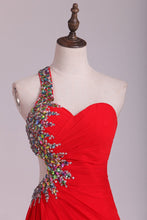 Load image into Gallery viewer, 2024 One Shoulder Sheath Prom Dresses Red Chiffon With Beads And Slit