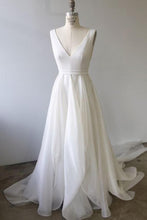 Load image into Gallery viewer, A Line Ivory Chiffon Long Wedding Gowns V Neck Straps V Back Beach Wedding Dresses W1037