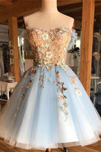 Load image into Gallery viewer, A Line Light Blue Off the Shoulder Above Knee Homecoming Prom Dress with Appliques RS939