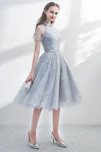 Load image into Gallery viewer, A Line Short Sleeves Tulle Halter Homecoming Dress with Lace Cute Short Prom Dress H1284