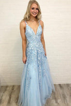Load image into Gallery viewer, A Line Spaghetti Straps Light Blue Prom Dresses V Neck Lace Appliques Evening Dress RS526