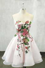 Load image into Gallery viewer, A Line Straps Sweetheart Pink Homecoming Dresses with Floral Print Short Prom Dress RS826