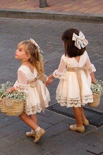 Load image into Gallery viewer, A line Long Sleeve Lace Flower Girl Dresses Above Knee Scoop Bowknot Baby Dress PW546