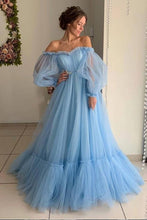 Load image into Gallery viewer, Ball Gown Blue Tulle Prom Dresses Long Sleeve Off the Shoulder Quinceanera Dresses RS930