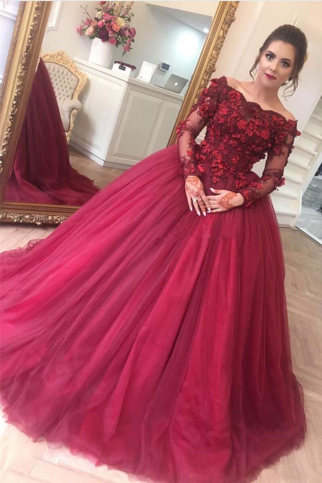 Ball Gown Burgundy Off the Shoulder Long Sleeve Appliques Tulle Party Dresses RS552