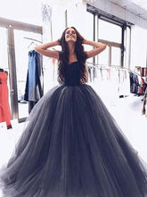 Load image into Gallery viewer, Ball Gown Burgundy Tulle Strapless Sweetheart Prom Dresses Quinceanera Dresses RS696