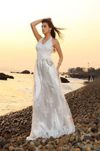 Load image into Gallery viewer, Princess A-Line Halter Belt Sleeveless Long Lace Sweetheart Beach Wedding Dresses RS561