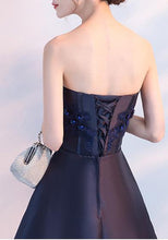 Load image into Gallery viewer, Navy Blue Beads Appliques Strapless A-Line Lace up Homecoming Dress Graduation Dress RS573