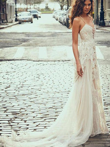 Elegant Spaghetti Straps Tulle Beach Wedding Dress Lace Appliques Bridal Dresses RS660