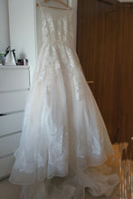 Load image into Gallery viewer, Sheer Castle Ivory Ball Illusion Back Appliques Lace Chapel Train Wedding Dress RS198