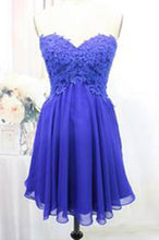 Load image into Gallery viewer, Tulle Lace Homecoming Dress Royal Blue Fitted Homecoming Dress Short Prom Dress RS904