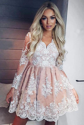Long Sleeve See Through V Neck Lace Homecoming Dresses Vintage Short Prom Dresses H1247